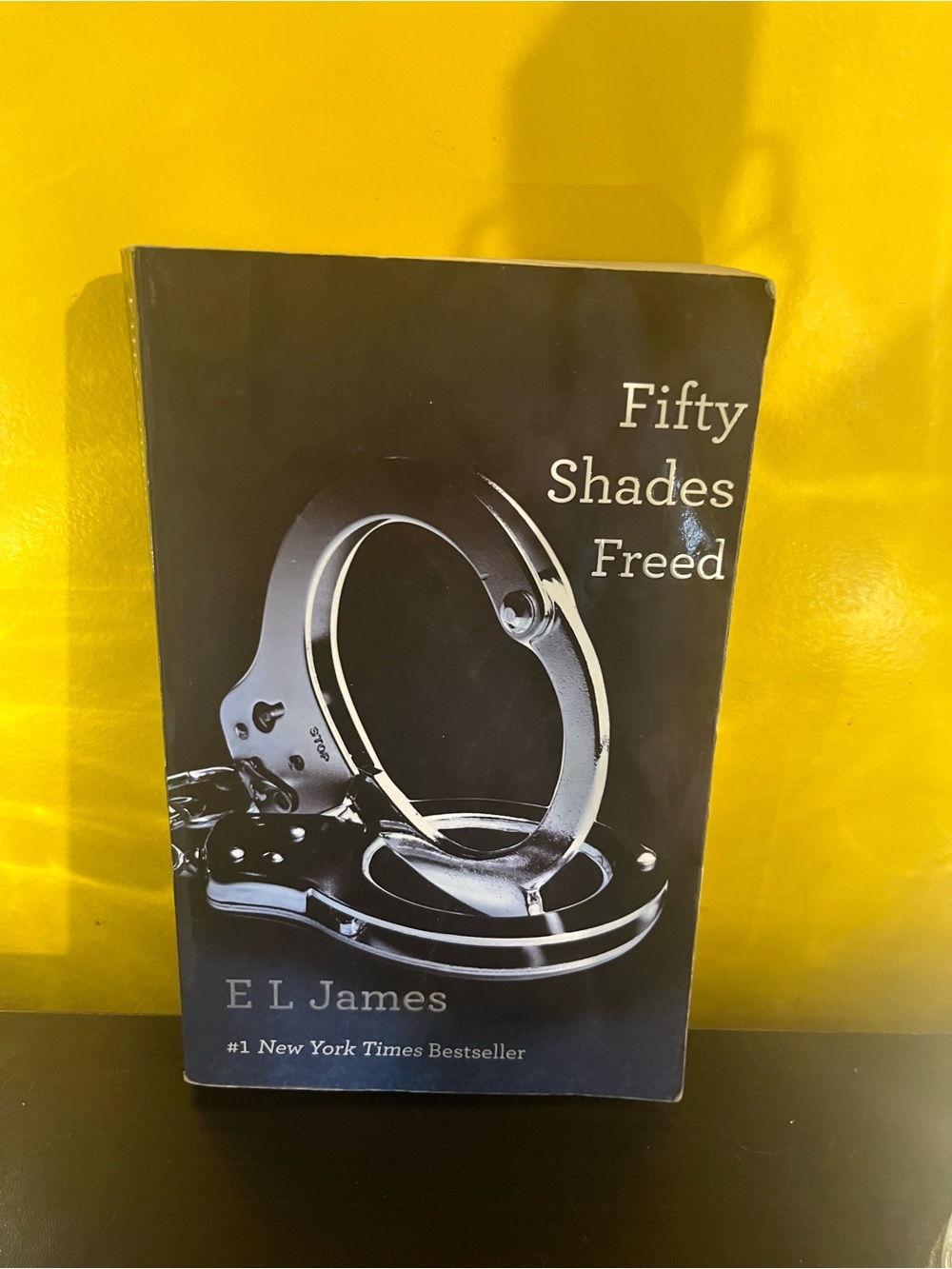 Fifty Shades Freed Paperback - Black Cover